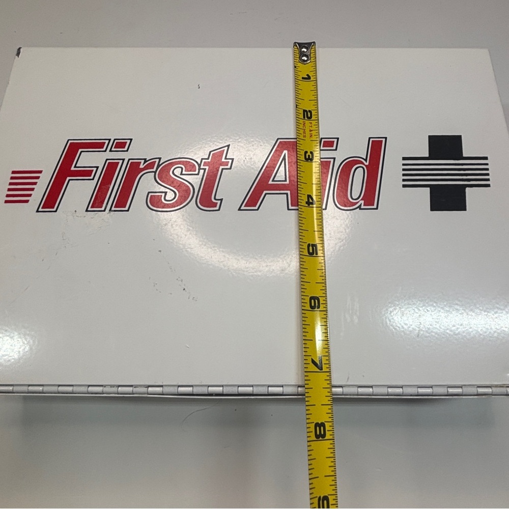 First Aid Cabinet Wall Mounted Medicine Emergency Metal Box - Picture 8 of 9